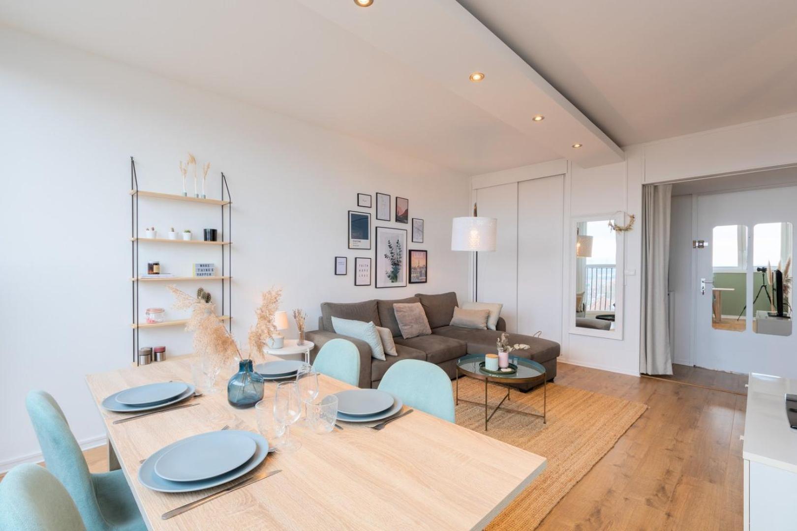 Apartment St.maur - And Functional Ap.